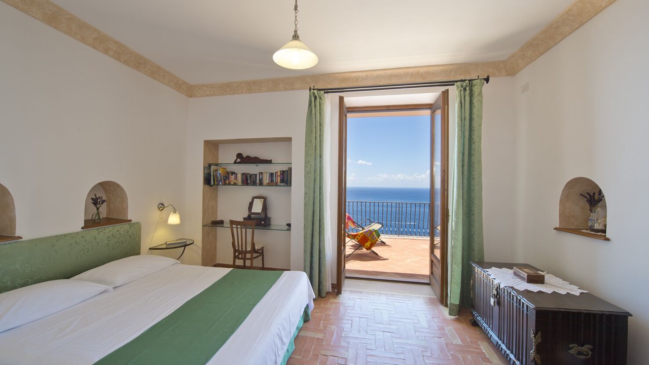 Photo of Bedroom in Bomerano