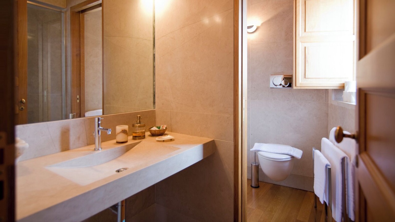 Photo of Bathroom in Catania City Centre