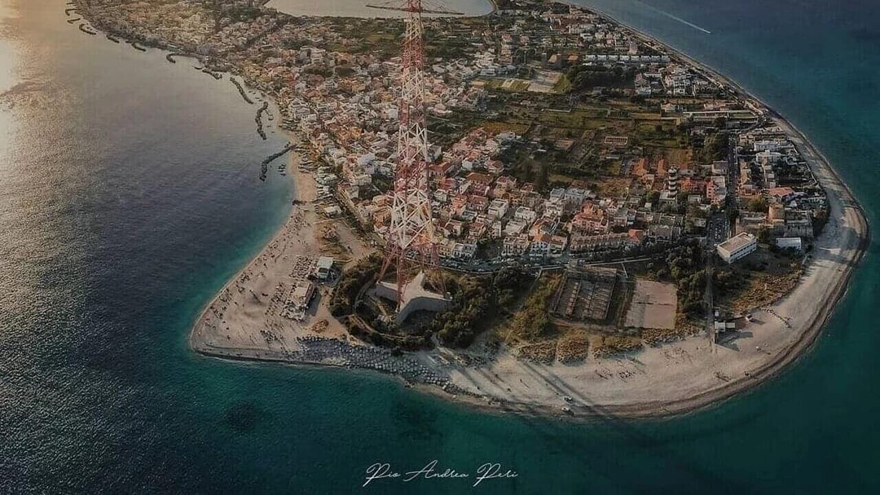 Photo of Others in Torre di Faro
