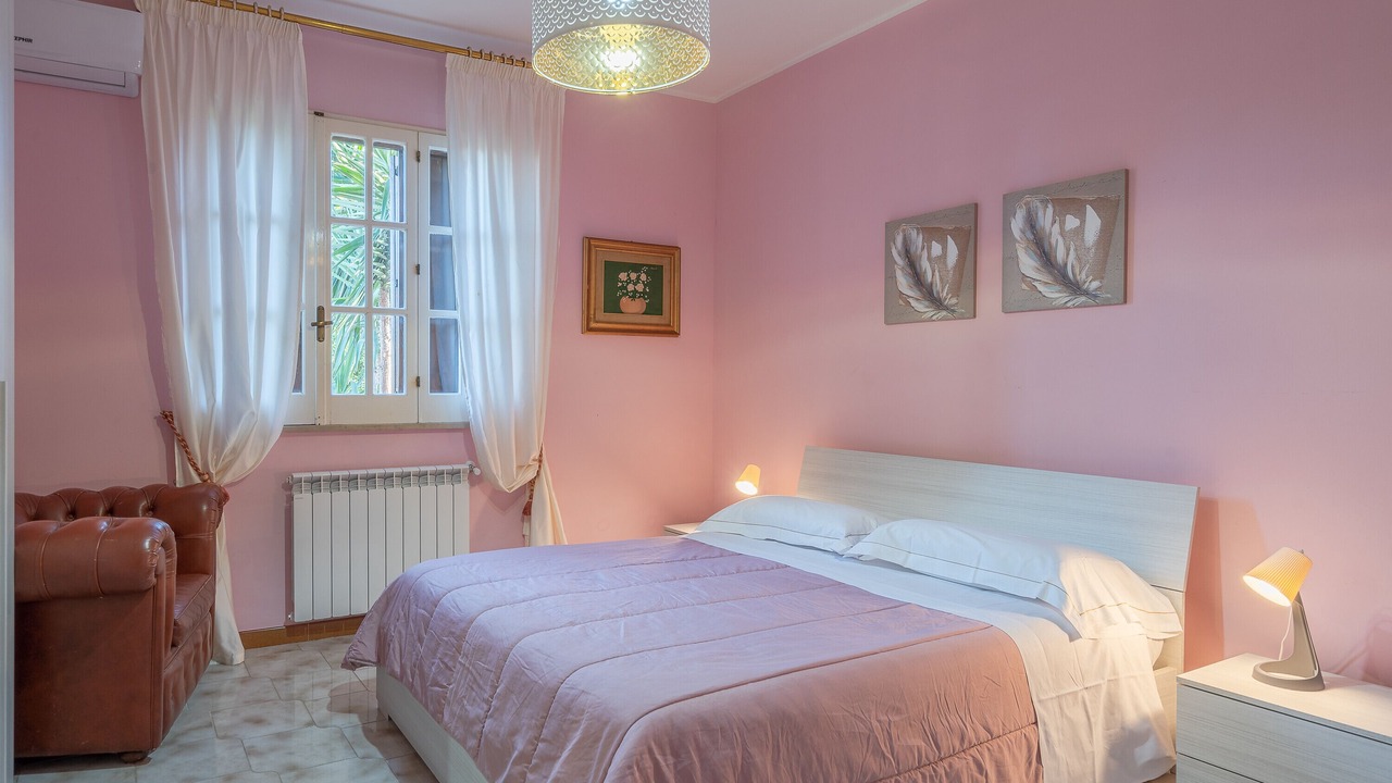Photo of Bedroom in Brucoli