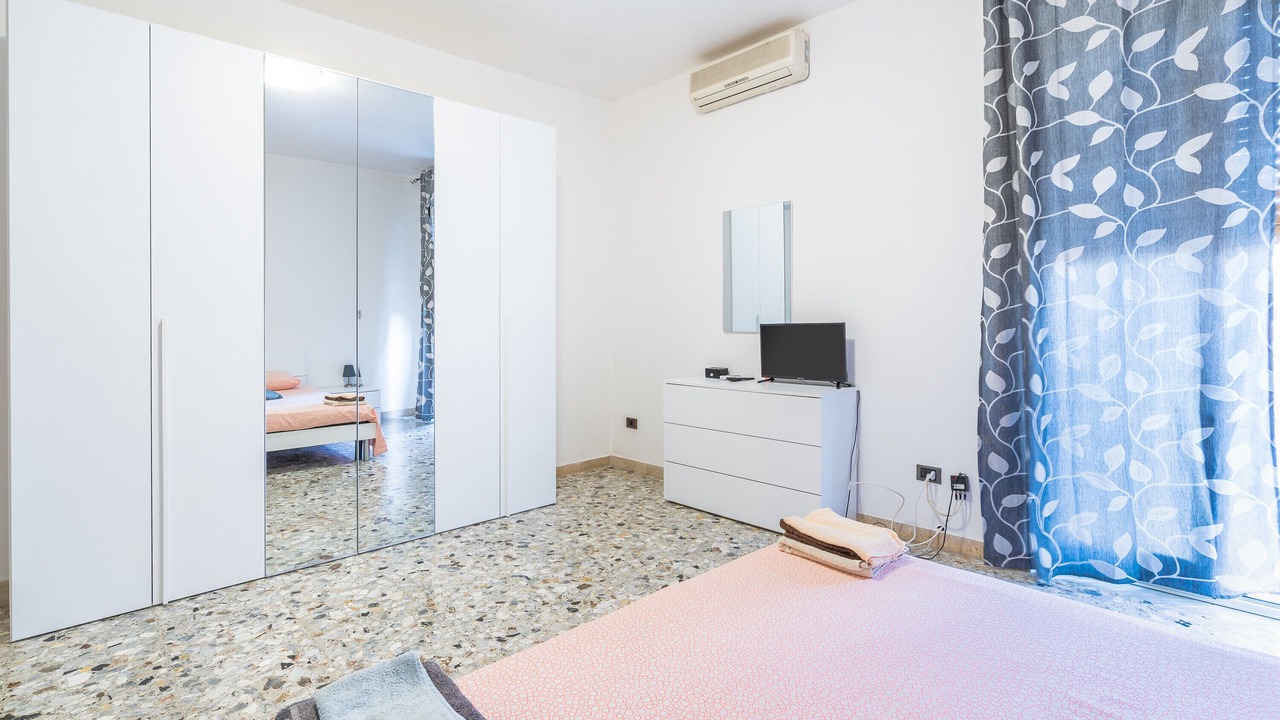 Photo of Bedroom in Grottasanta
