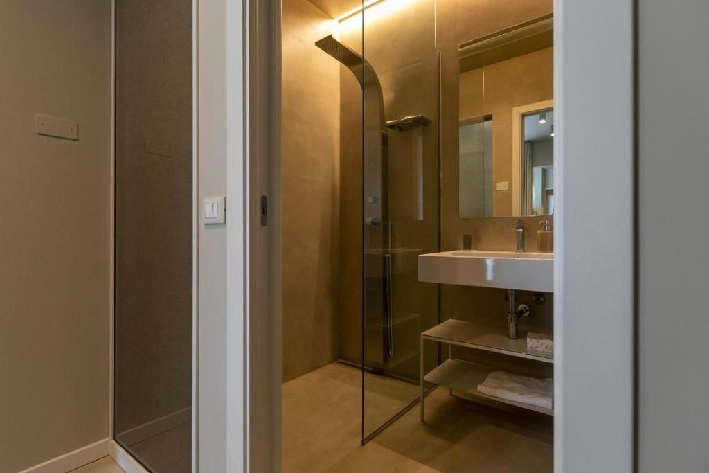 Photo of Bathroom in Trapani City Centre