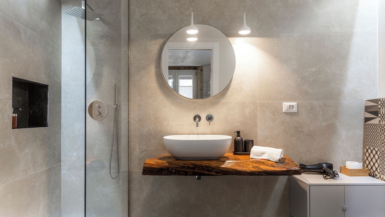 Photo of Bathroom in Palazzolo Acreide Historic Centre