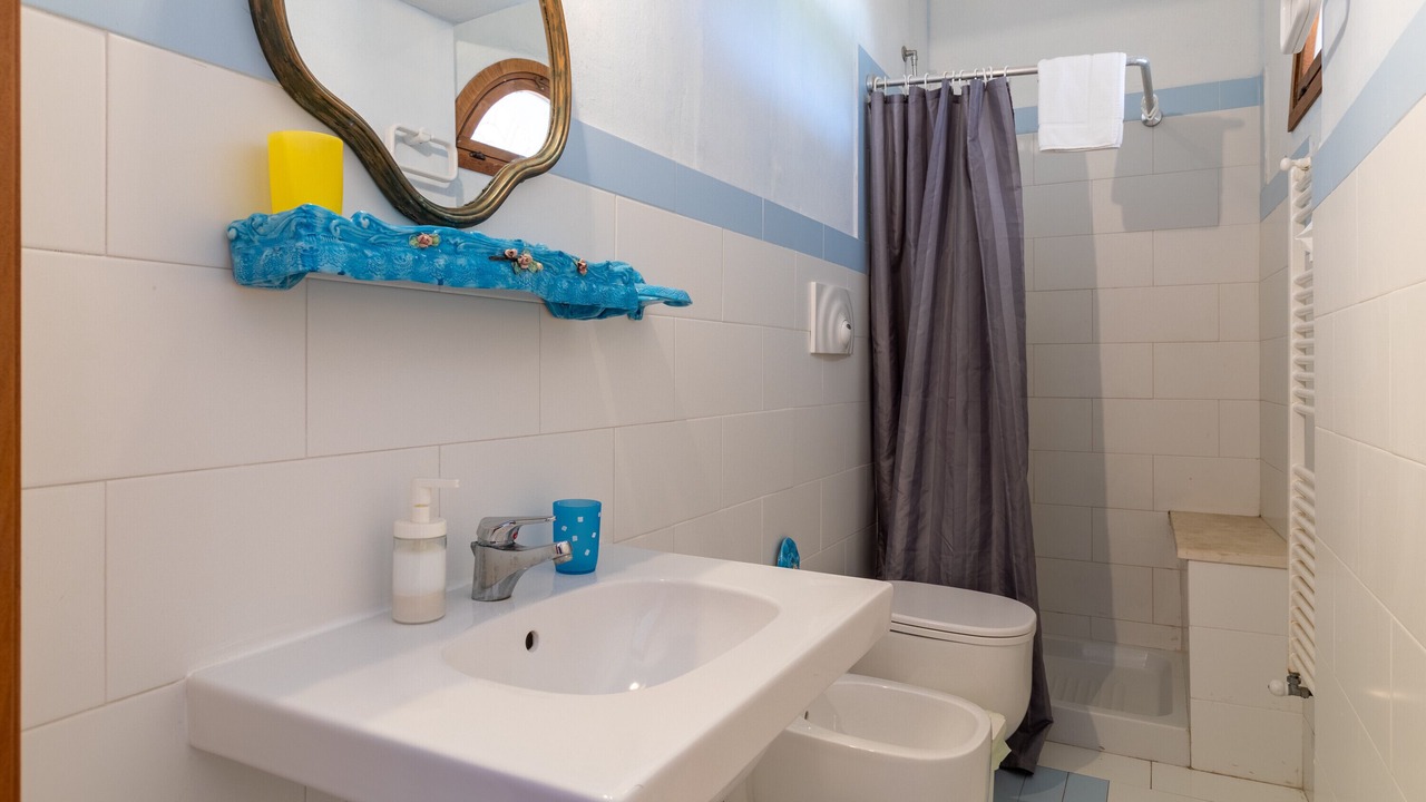 Photo of Bathroom in Isola