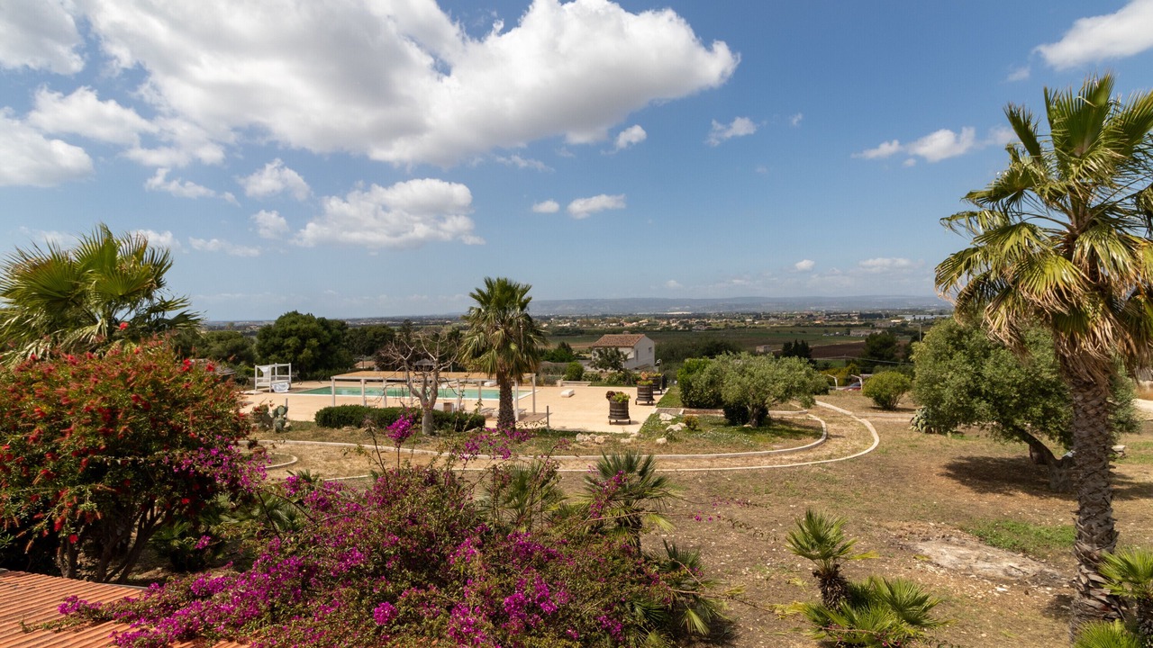 Photo of Outdoor in Isola