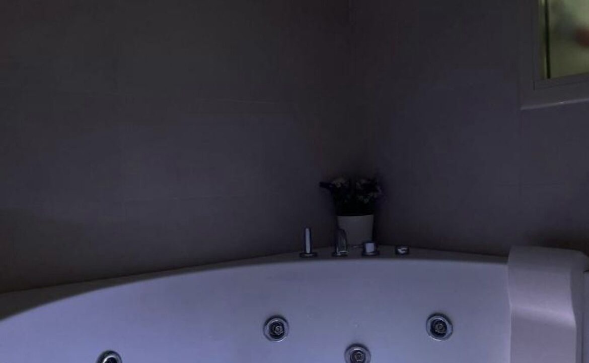 Photo of Bathroom in Borgo-Sanzio