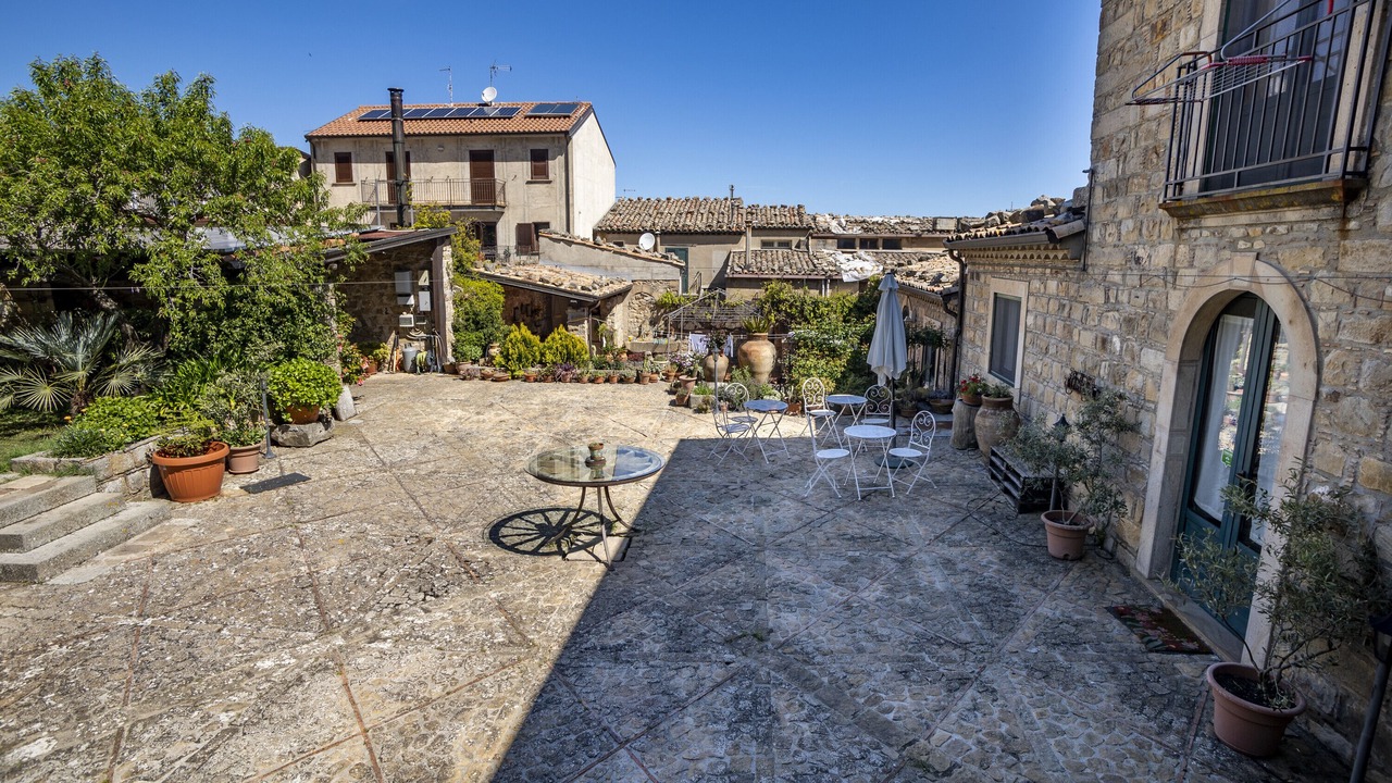 Photo of Outdoor in Mistretta