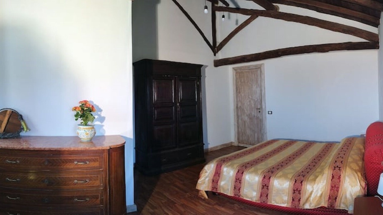Photo of Bedroom in Puntalazzo