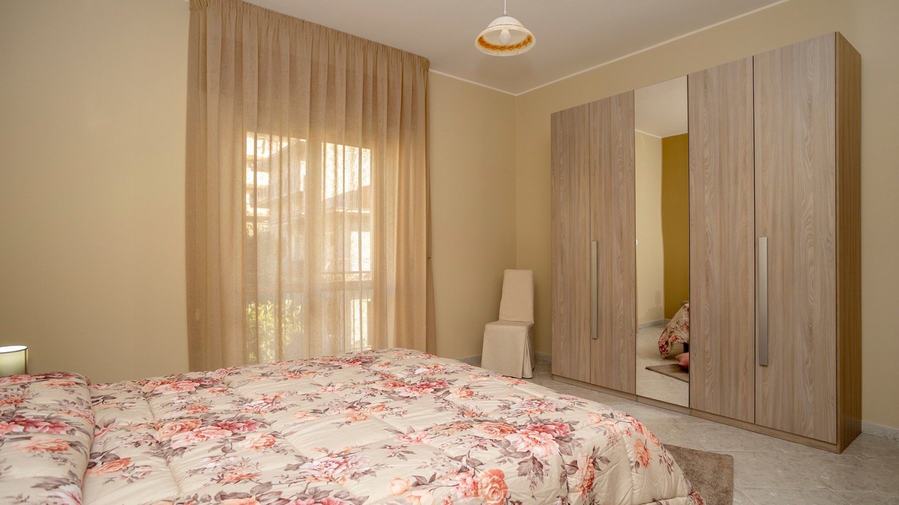 Photo of Bedroom in Capri Leone