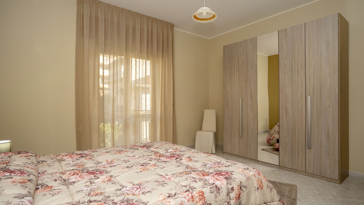 Photo of Bedroom in Capri Leone