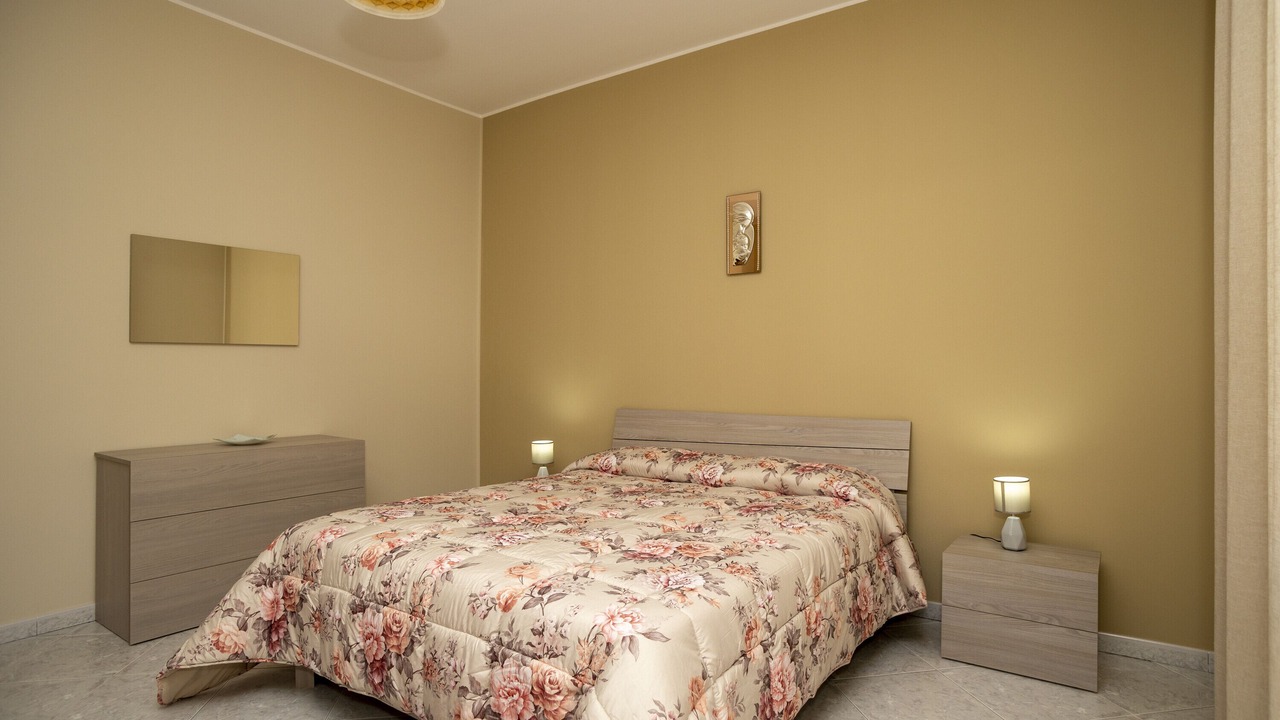 Photo of Bedroom in Capri Leone