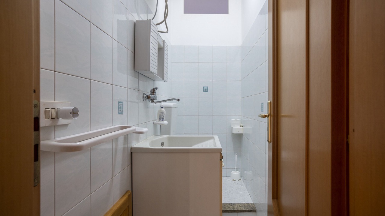 Photo of Bathroom in Capri Leone