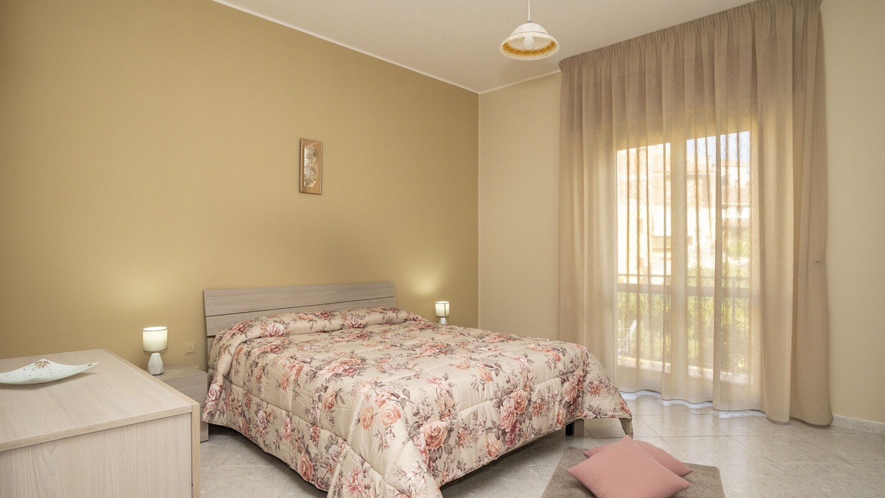 Photo of Bedroom in Capri Leone