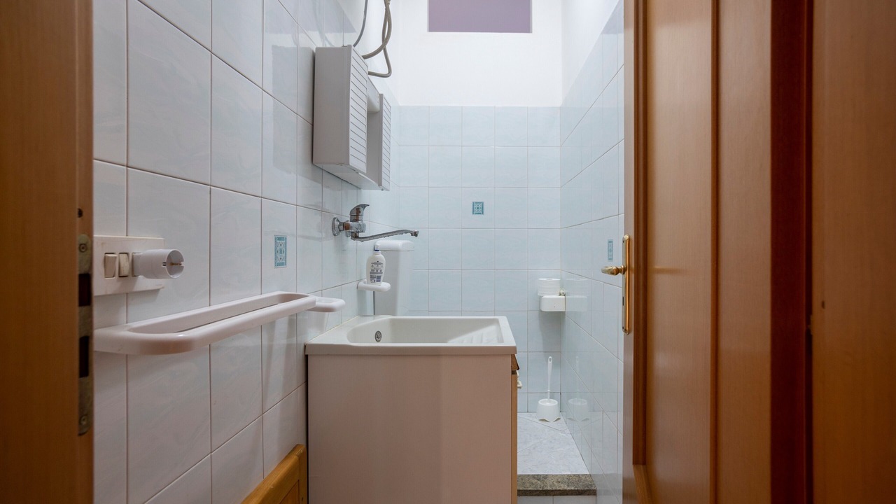 Photo of Bathroom in Capri Leone