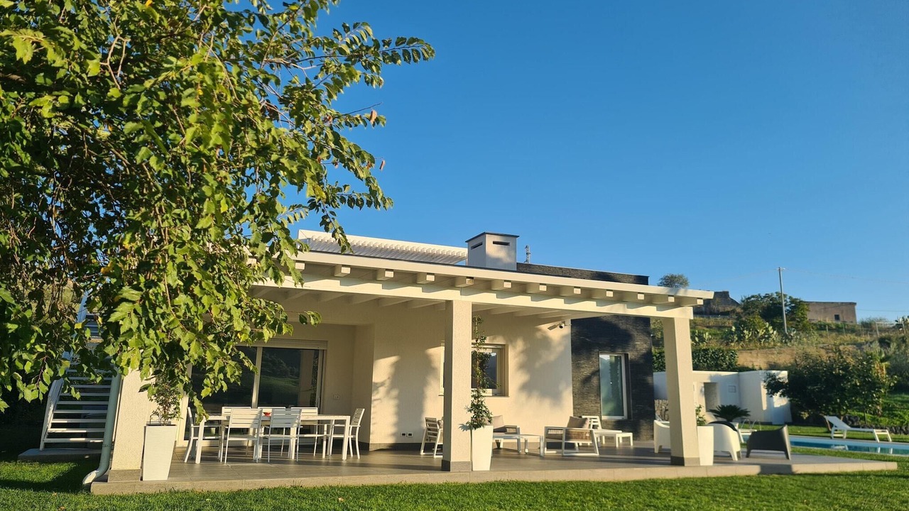 Photo of Patio Balcony in Leonforte