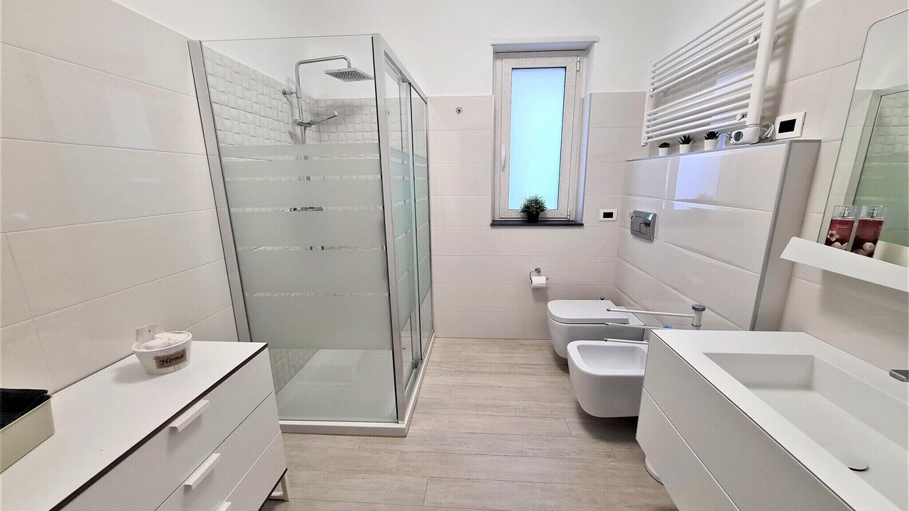 Photo of Bathroom in Leonforte