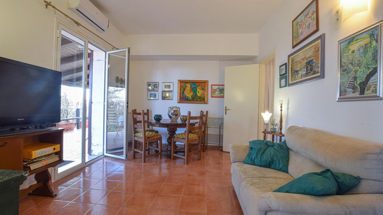 Photo of Bedroom in Milo