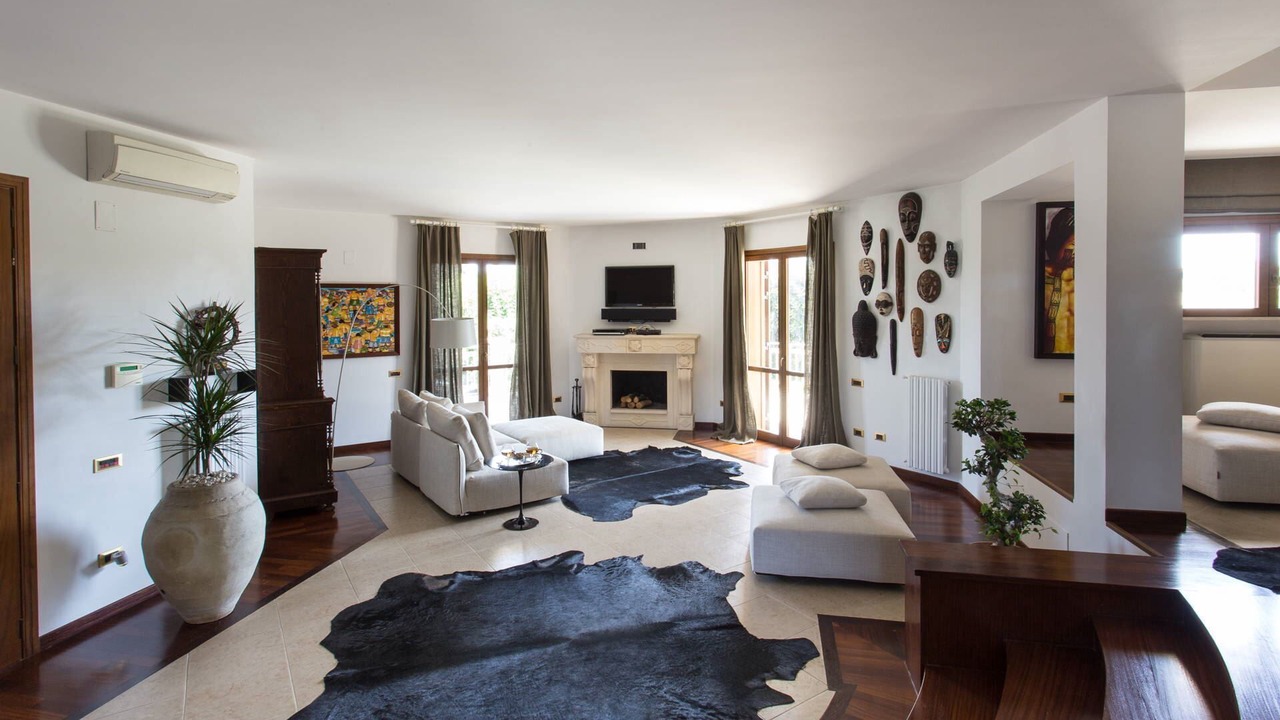 Photo of Livingroom in Syracuse
