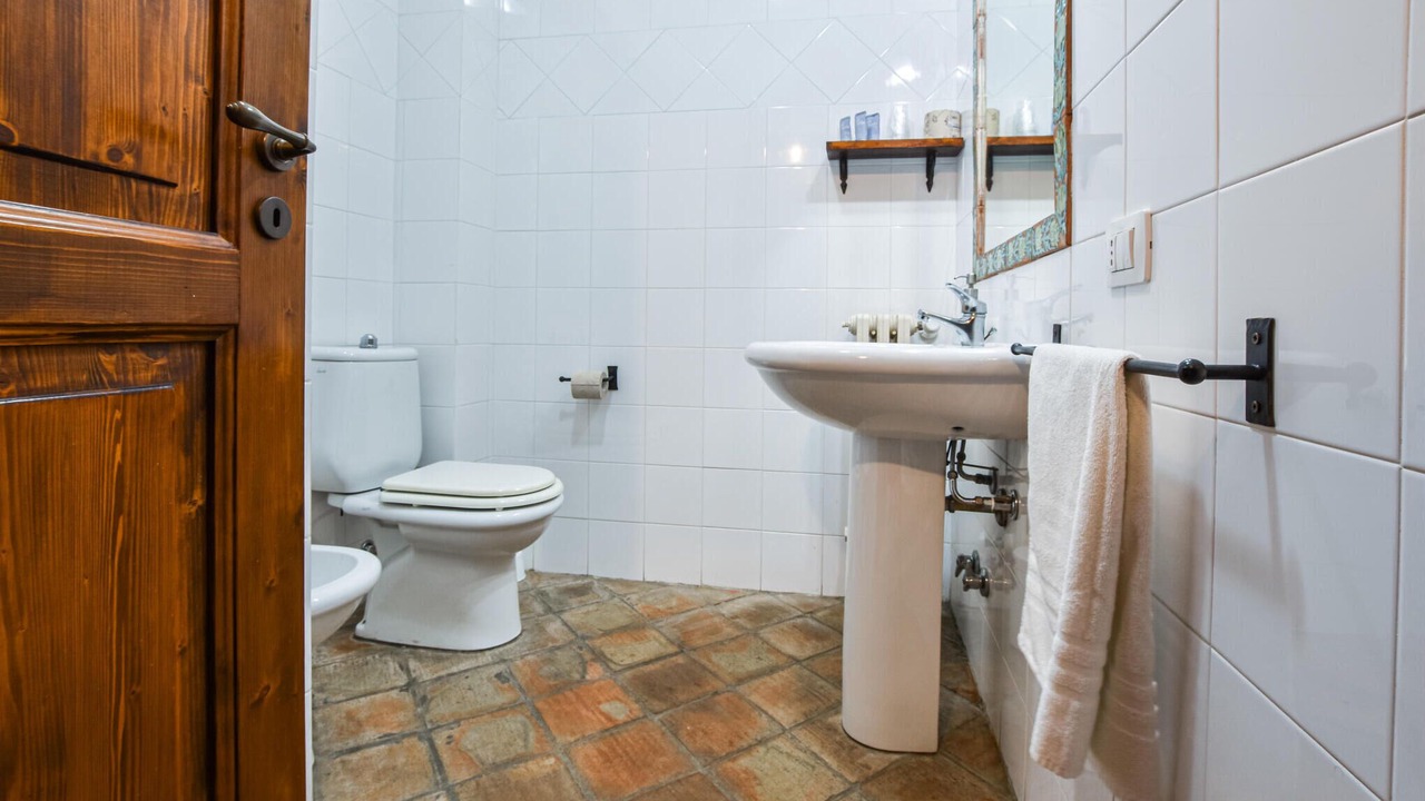 Photo of Bathroom in Caltagirone