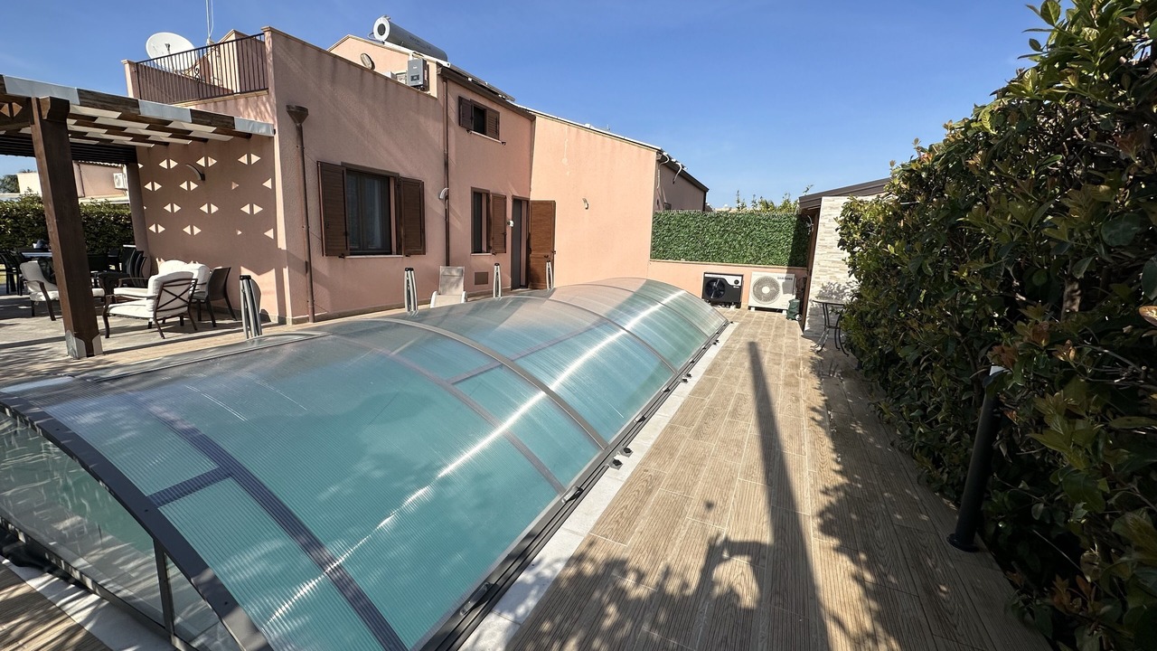 Photo of Outdoor in Lascari