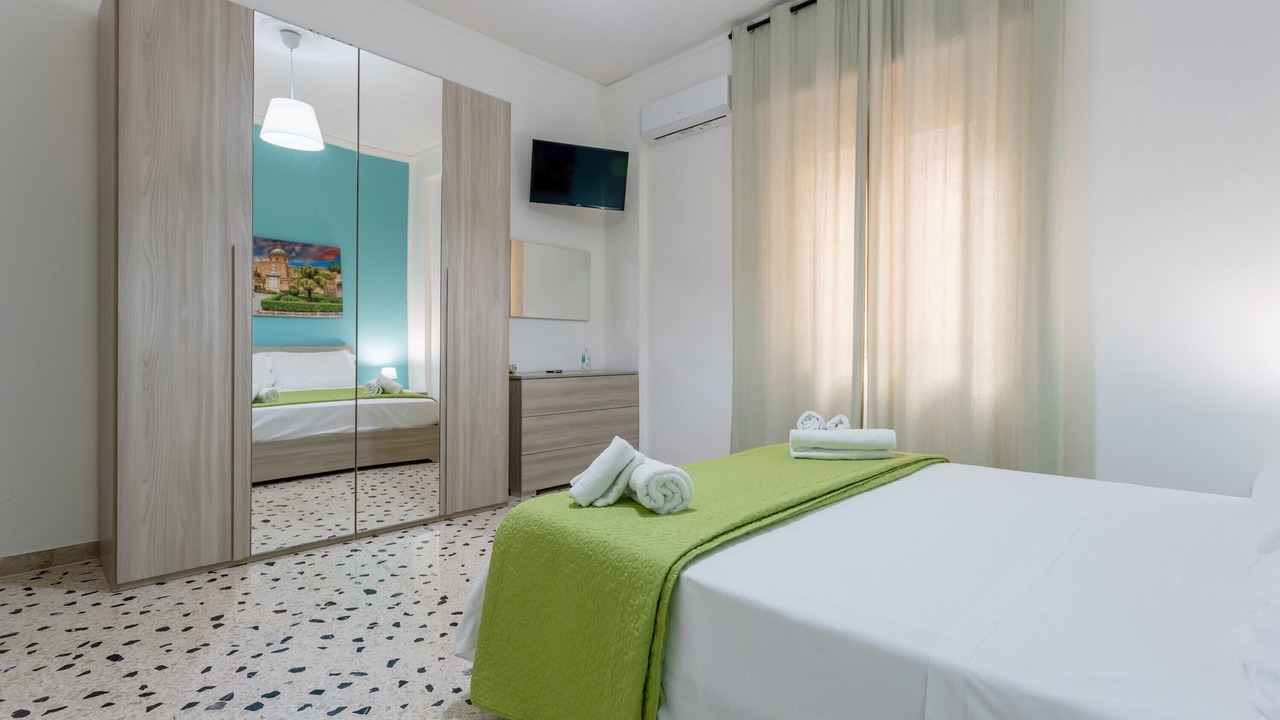 Photo of Bedroom in Kalsa