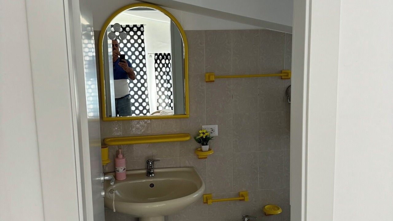 Photo of Bathroom in Province of Messina