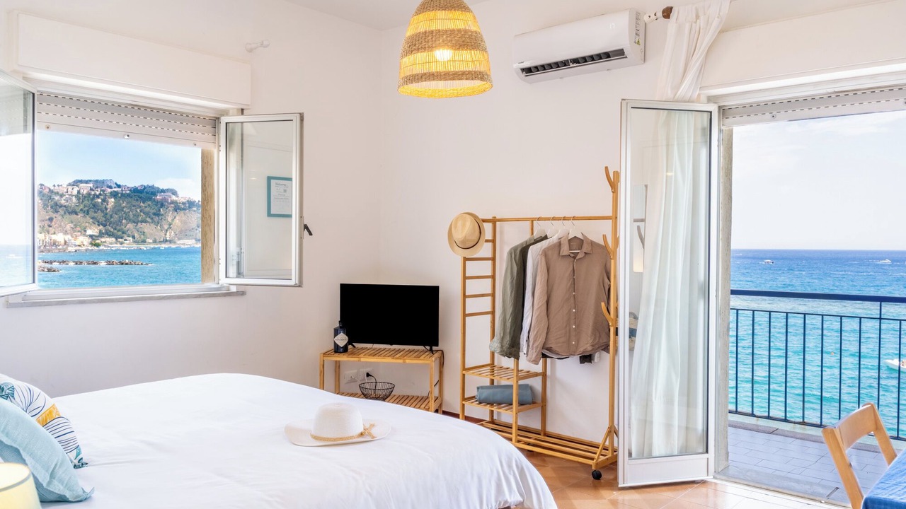 Photo of Bedroom in Giardini Naxos