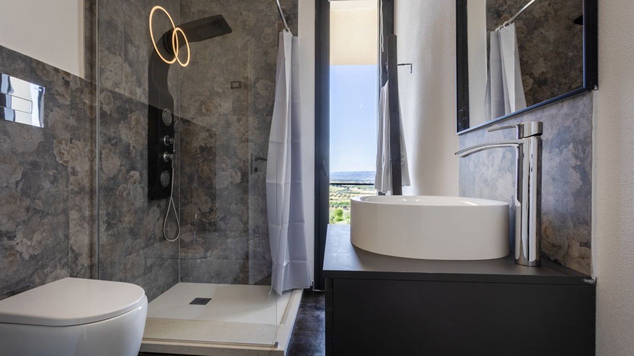 Photo of Bathroom in Noto