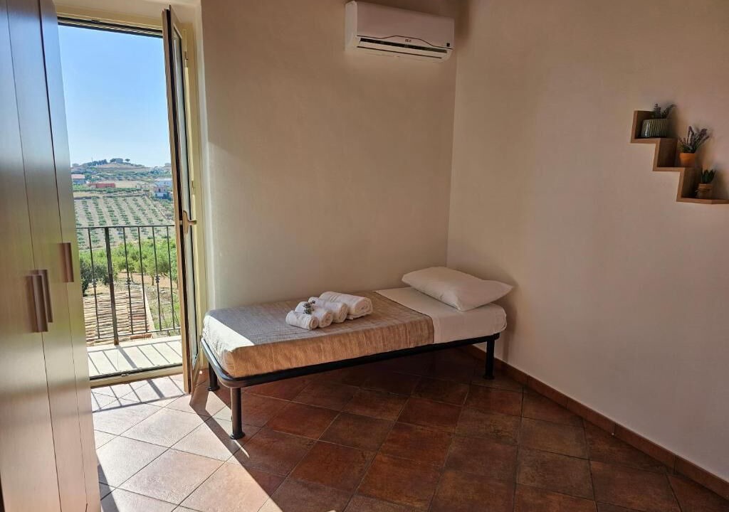 Photo of Bedroom in Realmonte