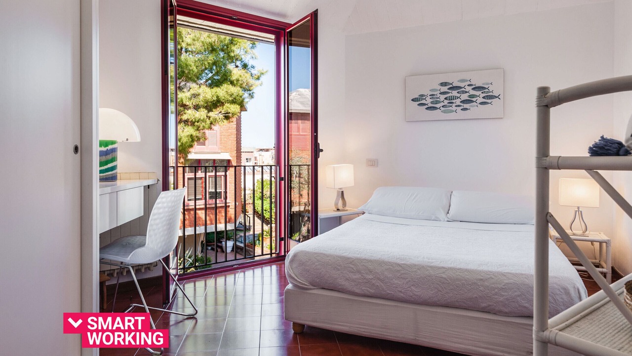 Photo of Bedroom in Aci Castello