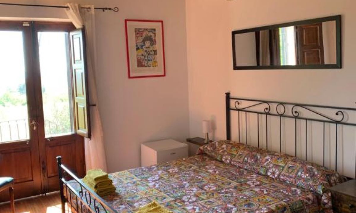 Photo of Bedroom in Fondachello