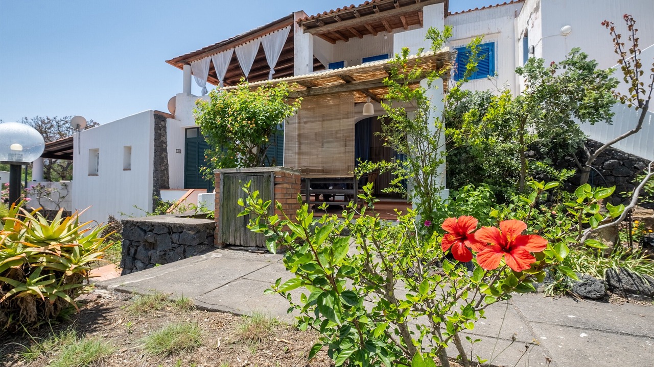 Photo of Outdoor in Vulcanello