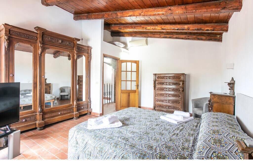 Photo of Bedroom in Fanusa