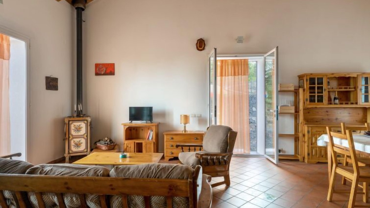 Photo of Livingroom in Zafferana Etnea