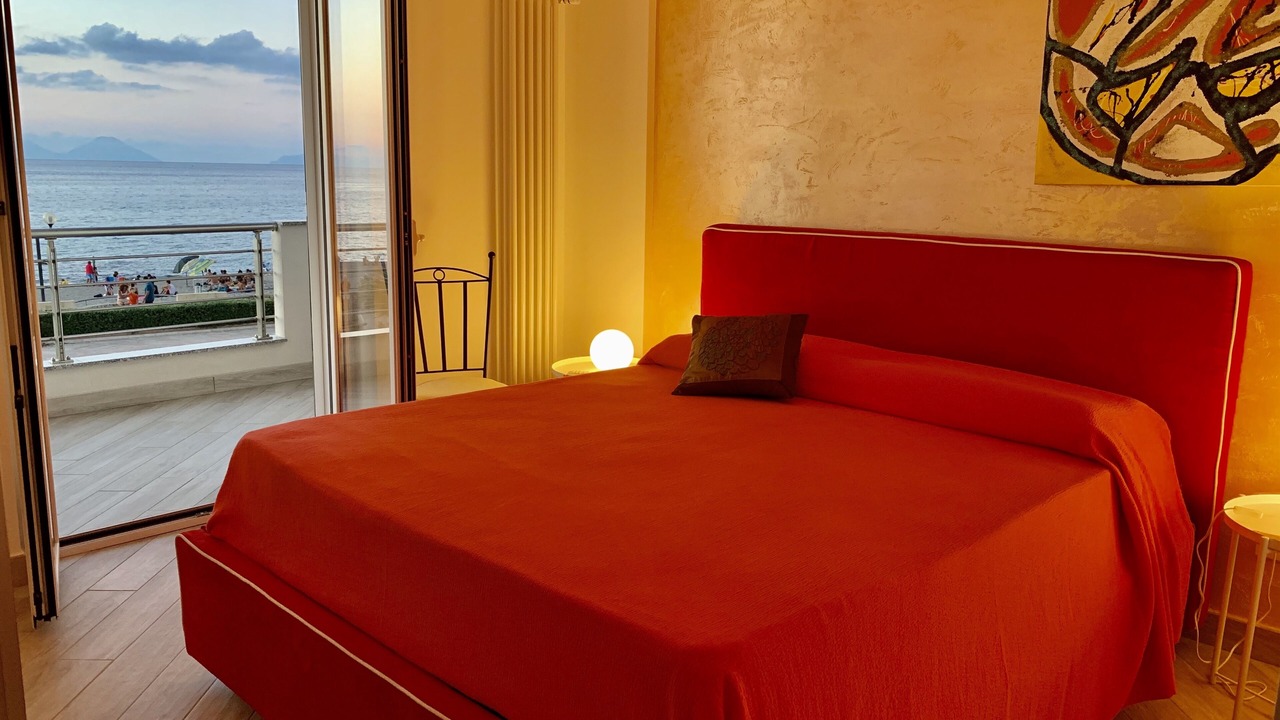 Photo of Bedroom in Brolo