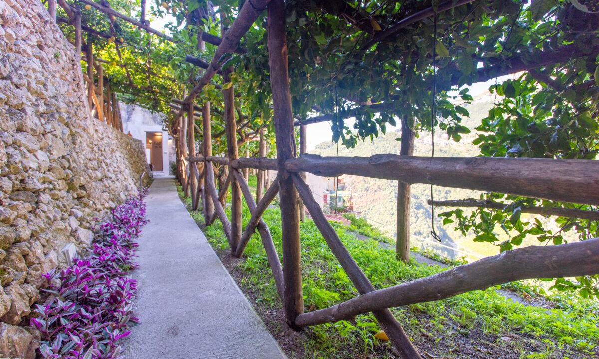 Photo of Outdoor in Pontone