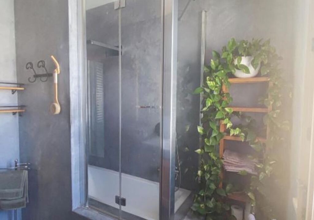 Photo of Bathroom in Mondello