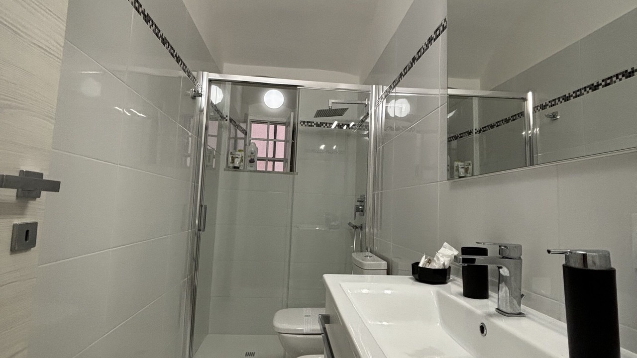 Photo of Bathroom in Borgo-Sanzio