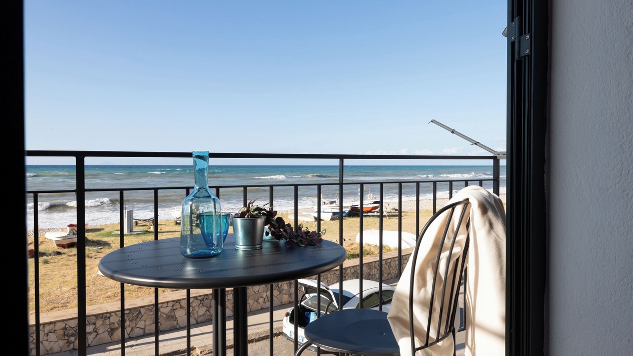 Photo of Patio Balcony in Castel Di Tusa