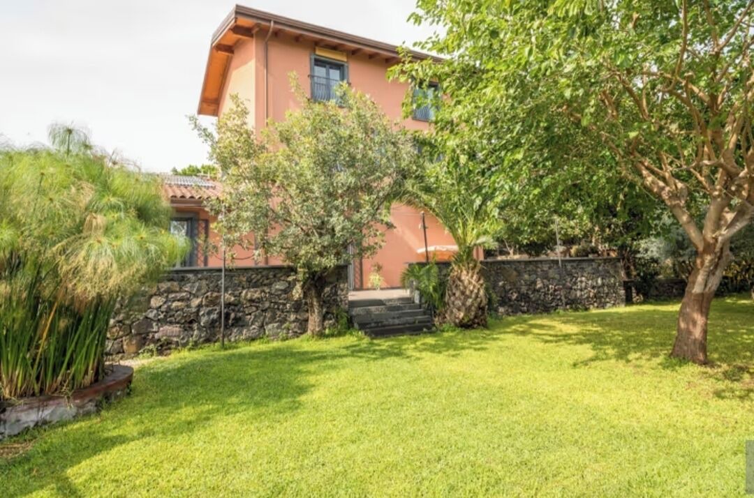 Photo of Outdoor in Aci Catena