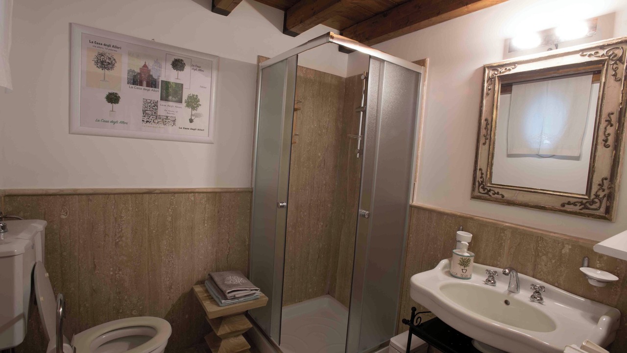 Photo of Bathroom in Kalsa