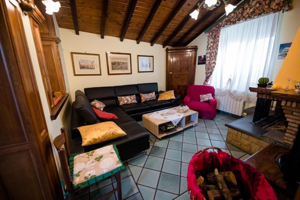 Photo of Livingroom in Rovittello
