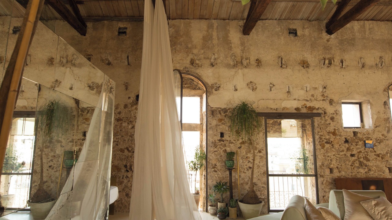 Photo of Others in Noto