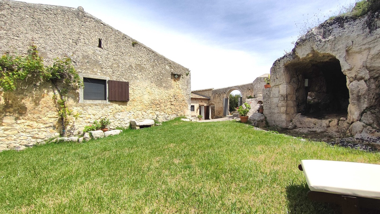 Photo of Outdoor in Palazzolo Acreide Historic Centre