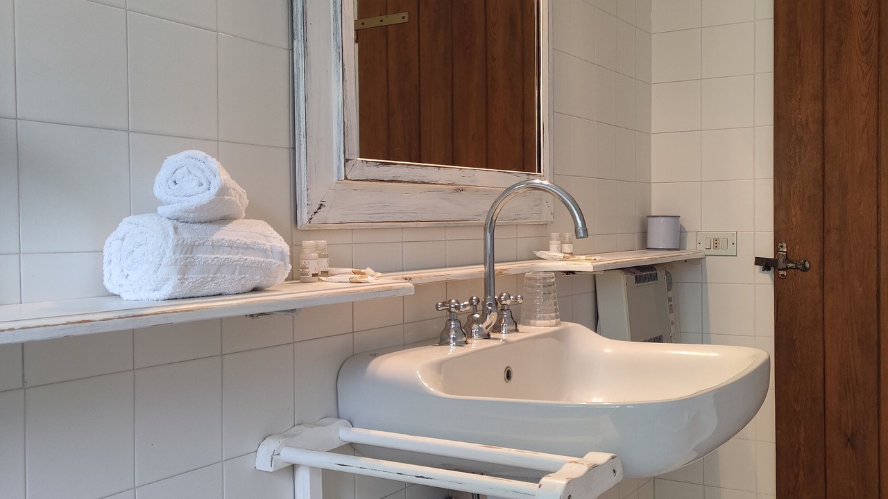 Photo of Bathroom in Palazzolo Acreide Historic Centre