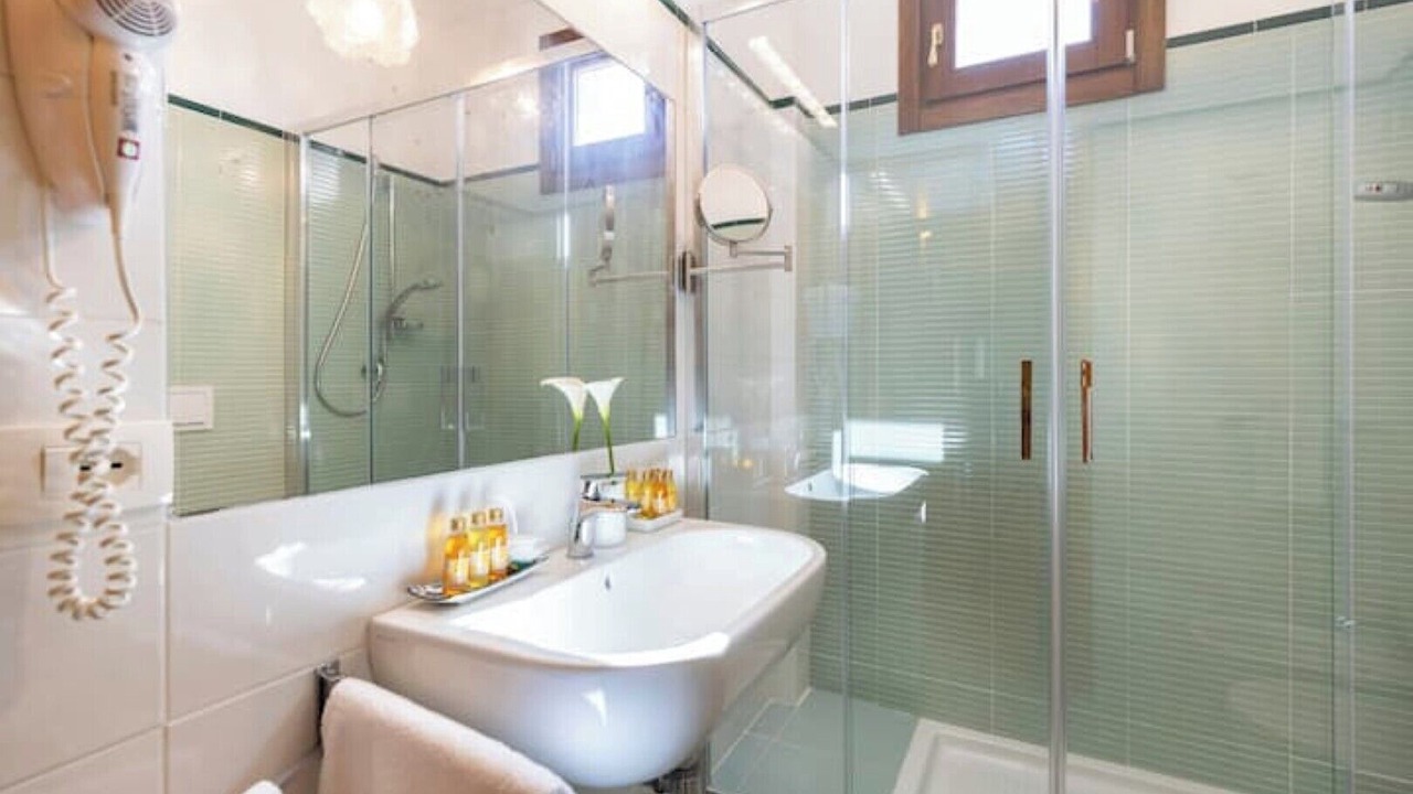 Photo of Bathroom in Pachino