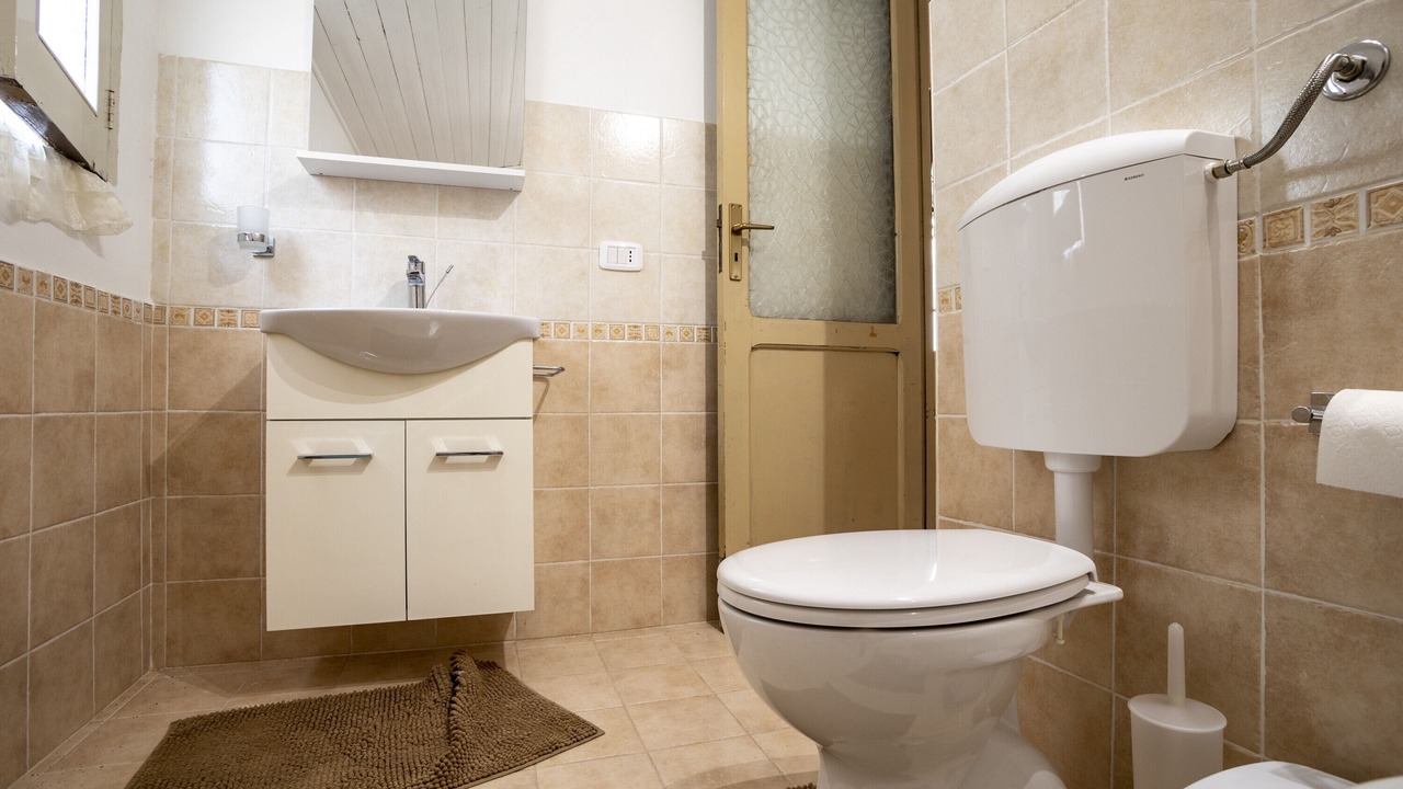 Photo of Bathroom in Capri Leone