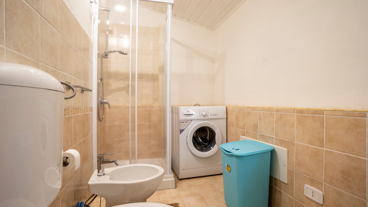 Photo of Bathroom in Capri Leone