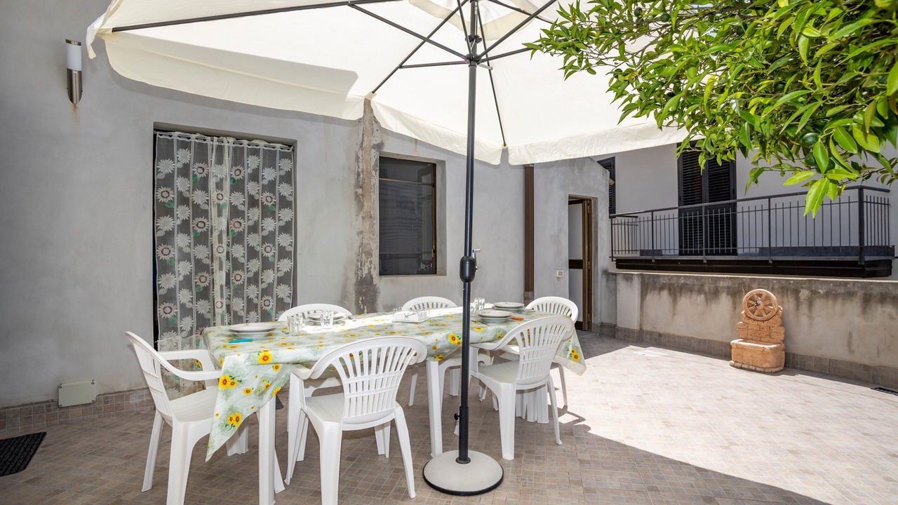 Photo of Outdoor in Capri Leone