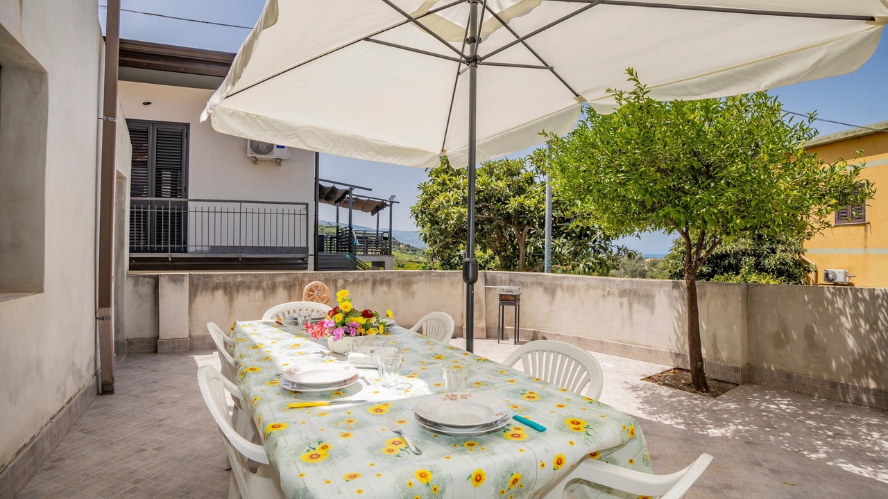 Photo of Outdoor in Capri Leone